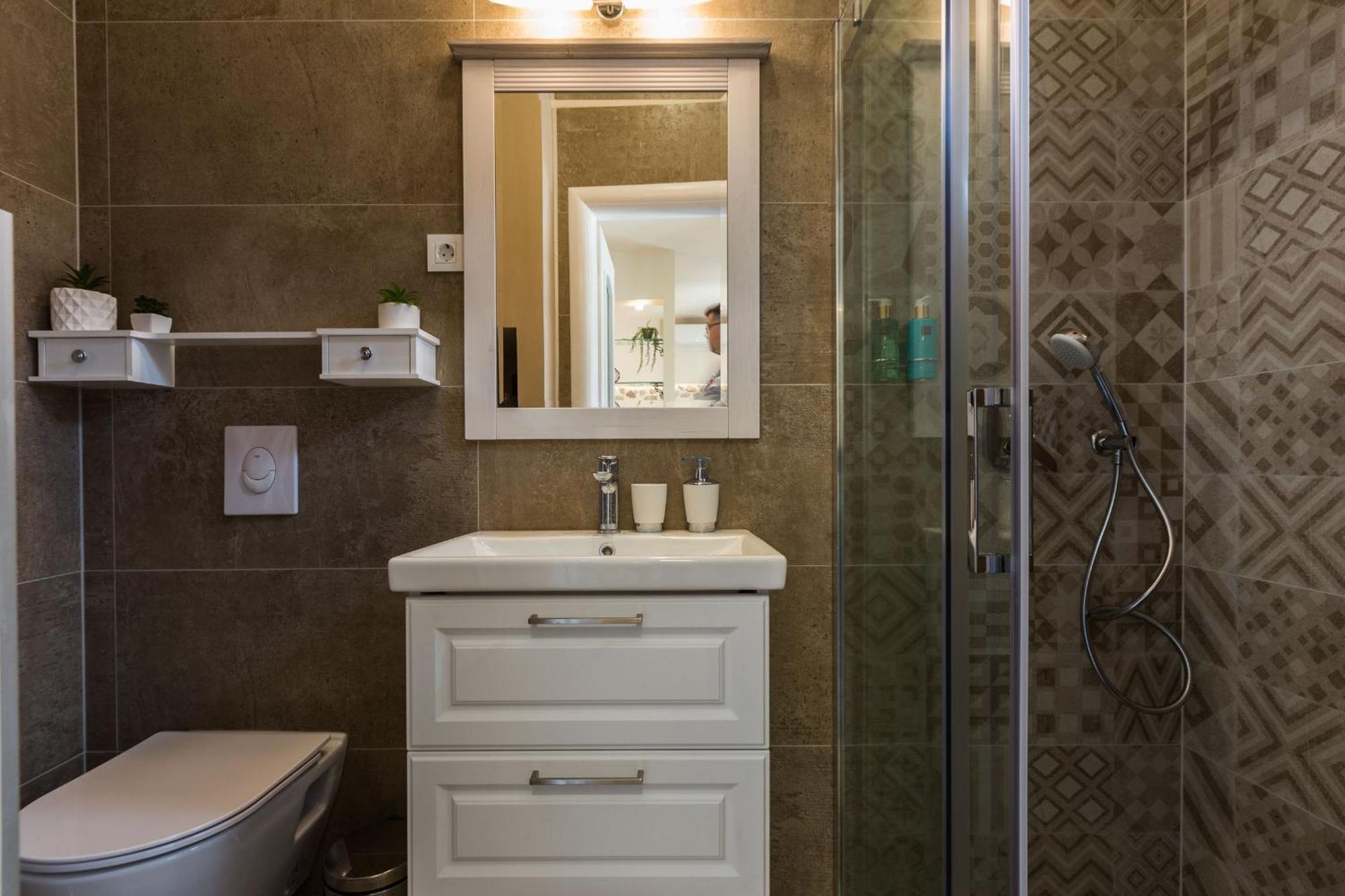 Angie Central Rooms ซาดาร์ ห้อง รูปภาพ